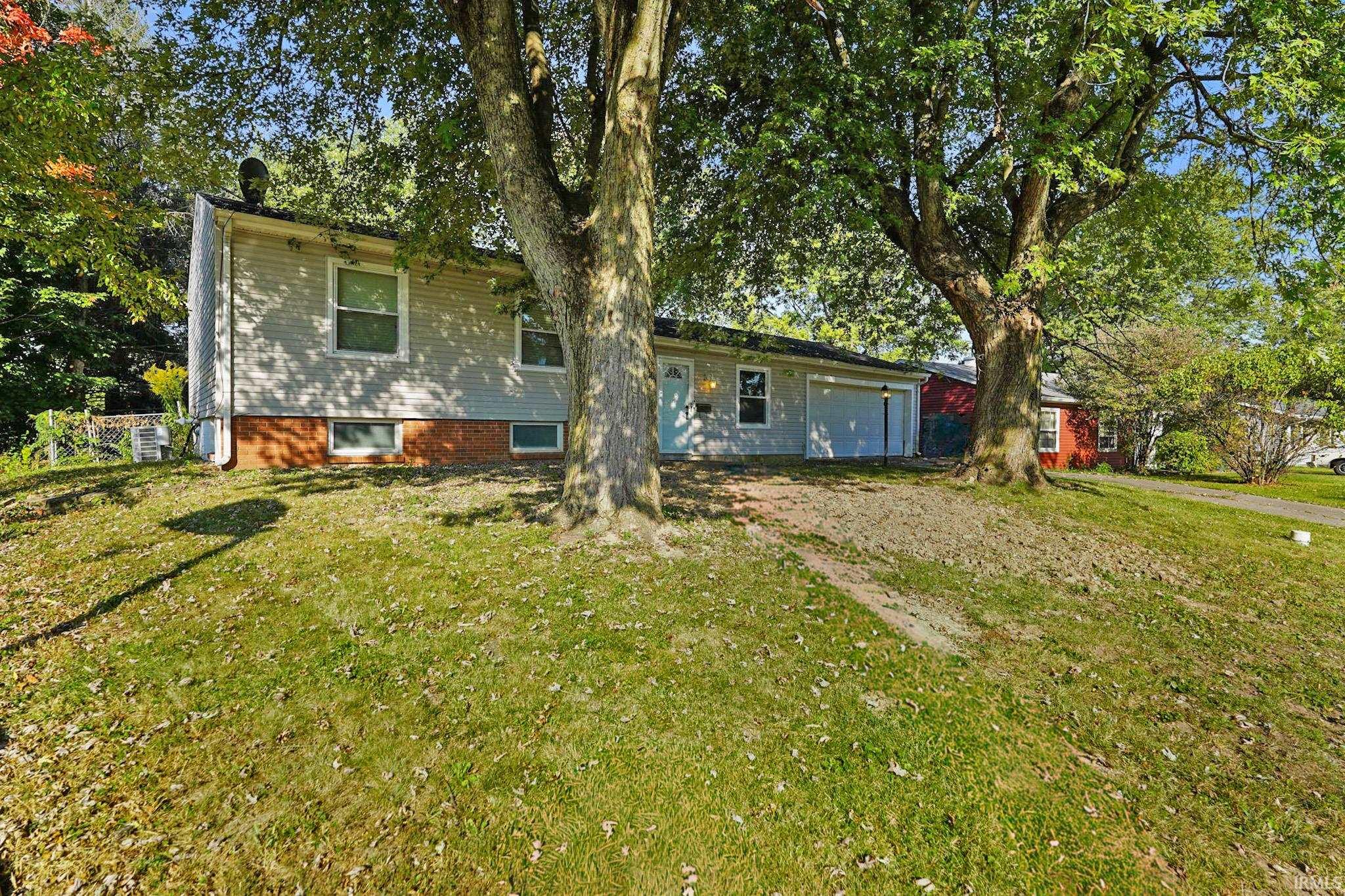 1101 West Riga Avenue Marion, IN 46952 - Photo 2 of 35