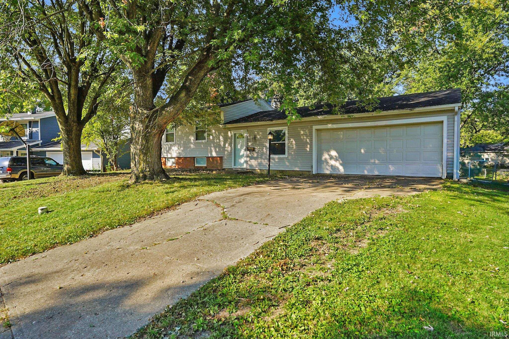 1101 West Riga Avenue Marion, IN 46952 - Photo 3 of 35