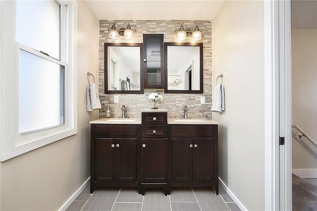 5151 Keystone Street Pittsburgh, PA 15201 - Photo 13 of 25 Gallery Image 13