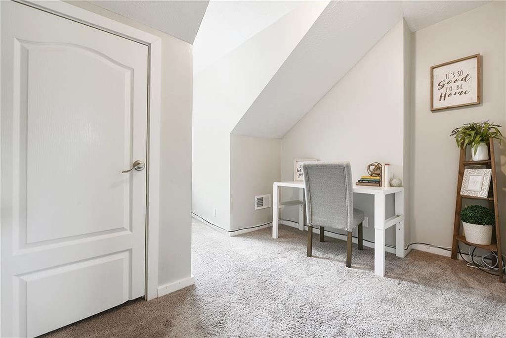 5151 Keystone Street Pittsburgh, PA 15201 - Photo 18 of 25 Gallery Image 18