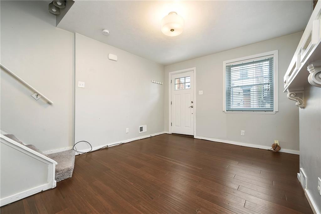 5151 Keystone Street Pittsburgh, PA 15201 - Photo 8 of 25 Gallery Image 8