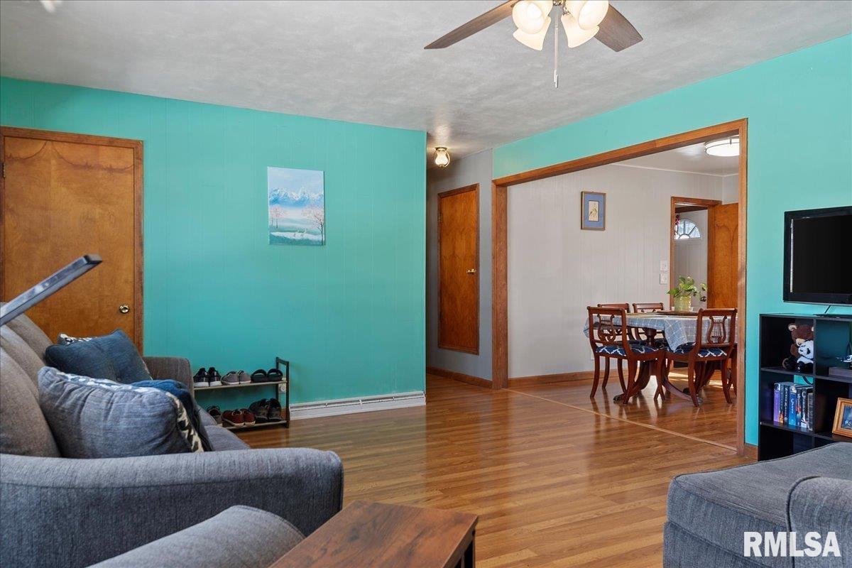 164 Archer Avenue Springfield, IL 62704 - Photo 2 of 33 Gallery Image 2