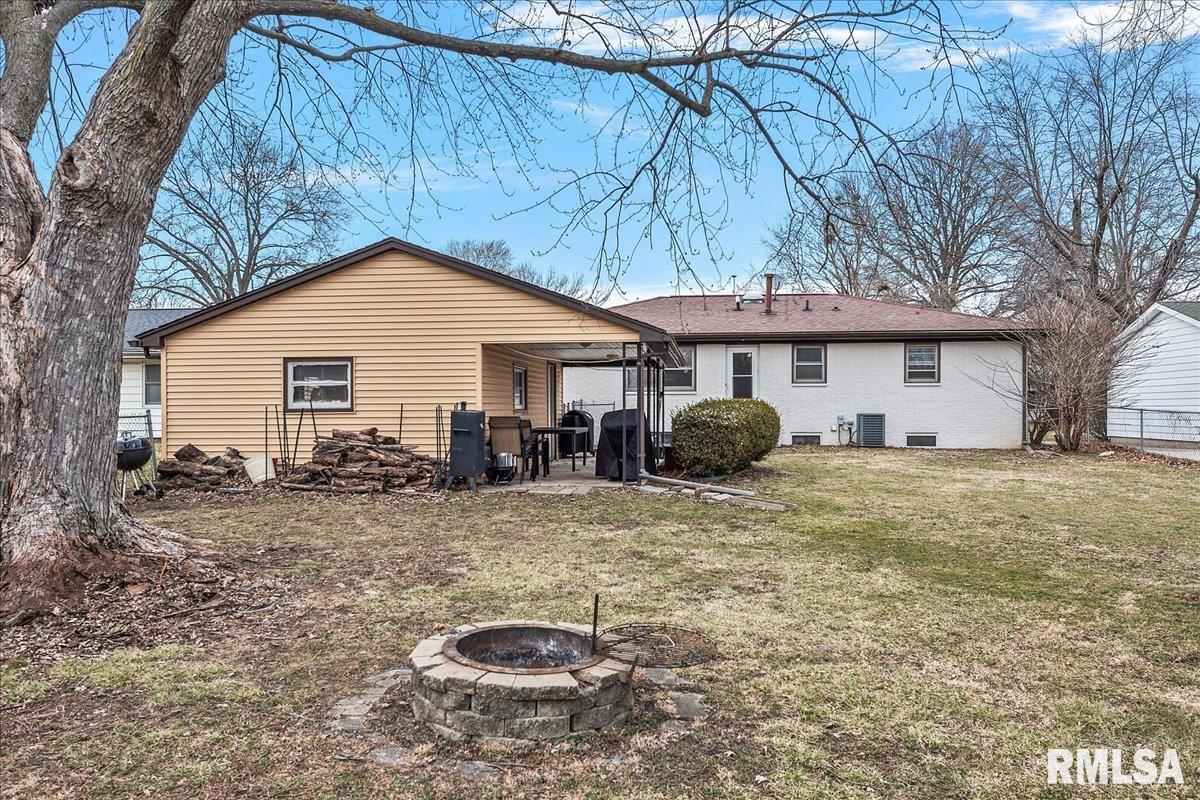164 Archer Avenue Springfield, IL 62704 - Photo 31 of 33 Gallery Image 31