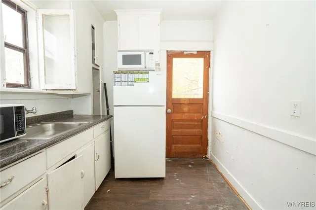 $185,900 | 204 Crowley Avenue, Buffalo, NY 14207