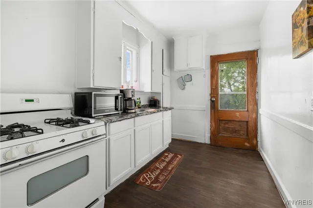 $185,900 | 204 Crowley Avenue, Buffalo, NY 14207