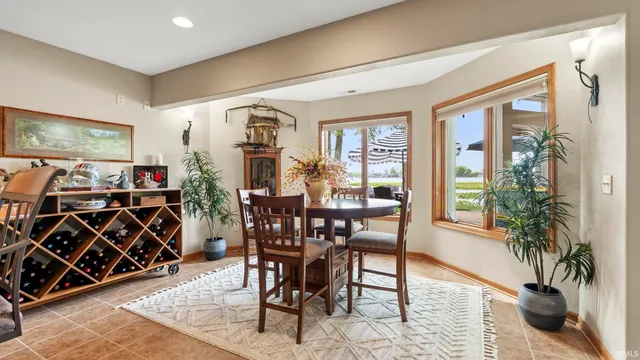 $1,395,000 | 140 Lane 270A Hamilton Lake, Hamilton, IN 46742