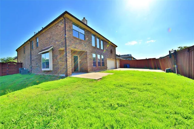 $3,500 | 778 Fall River Drive, Frisco, TX 75033