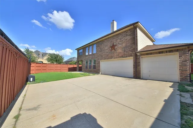 $3,500 | 778 Fall River Drive, Frisco, TX 75033