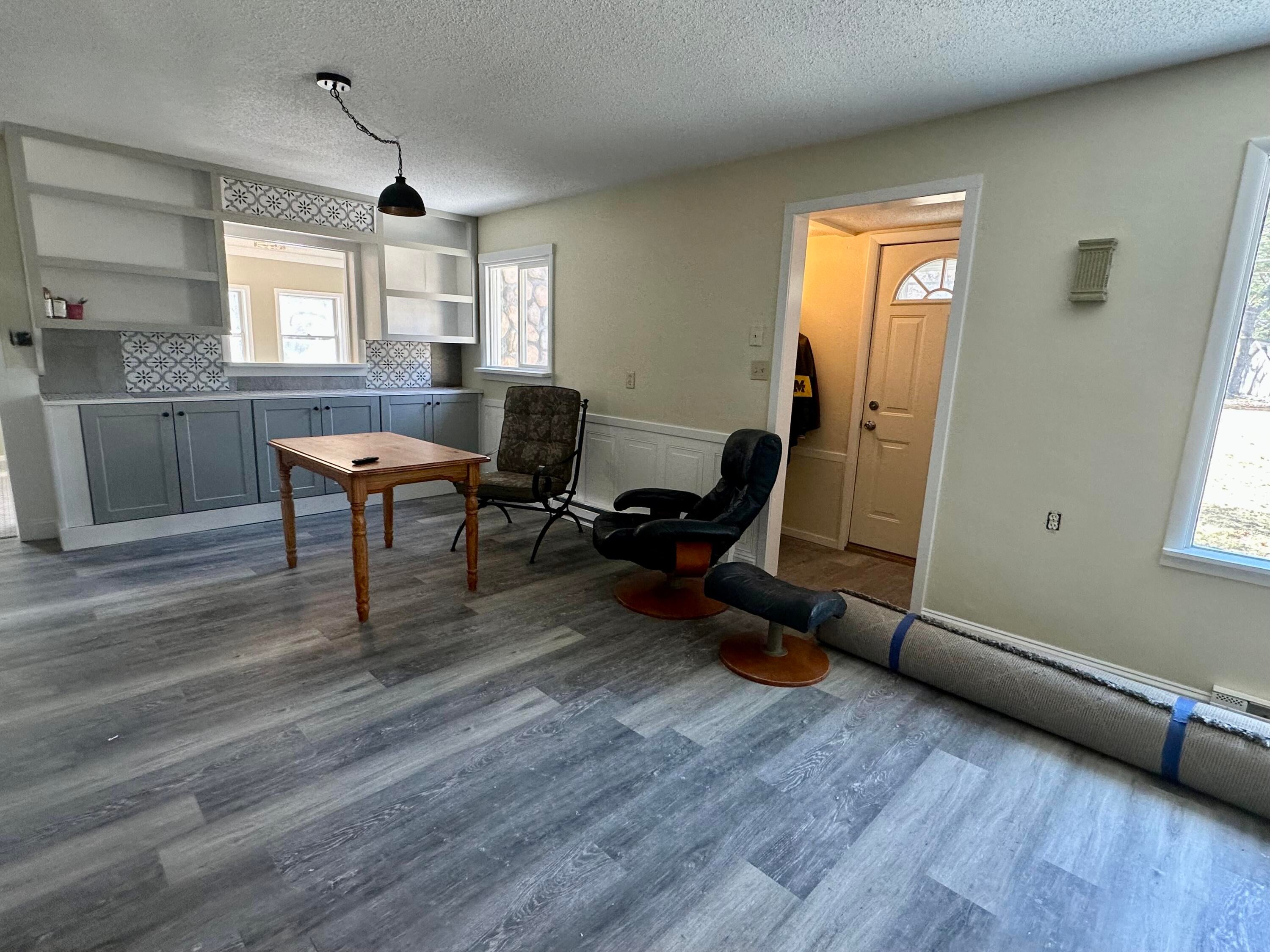6287 Old Lake Road Grayling, MI 49738 - Photo 9 of 21 Gallery Image 9