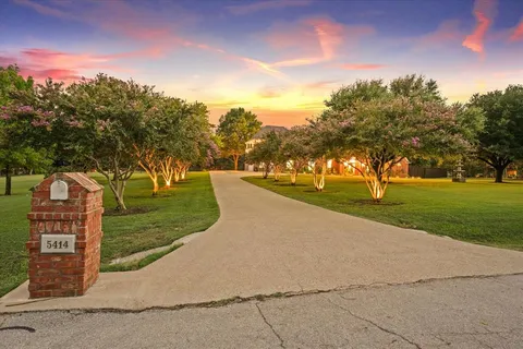 $999,900 | 5414 Miller Heights Drive, Rowlett, TX 75088