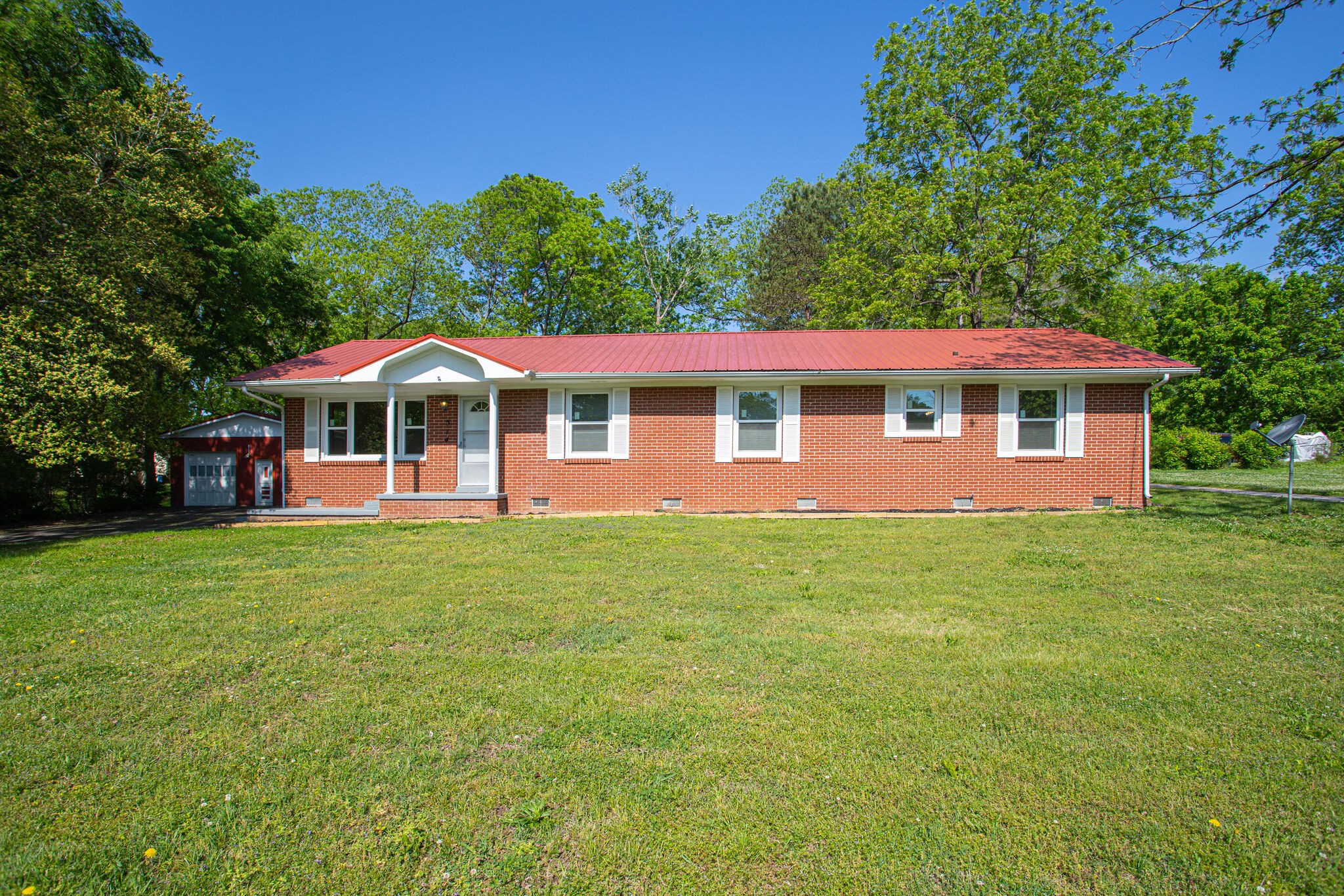 514 South Spring Street Manchester, TN 37355 - Photo 1 of 34 Gallery Image 1