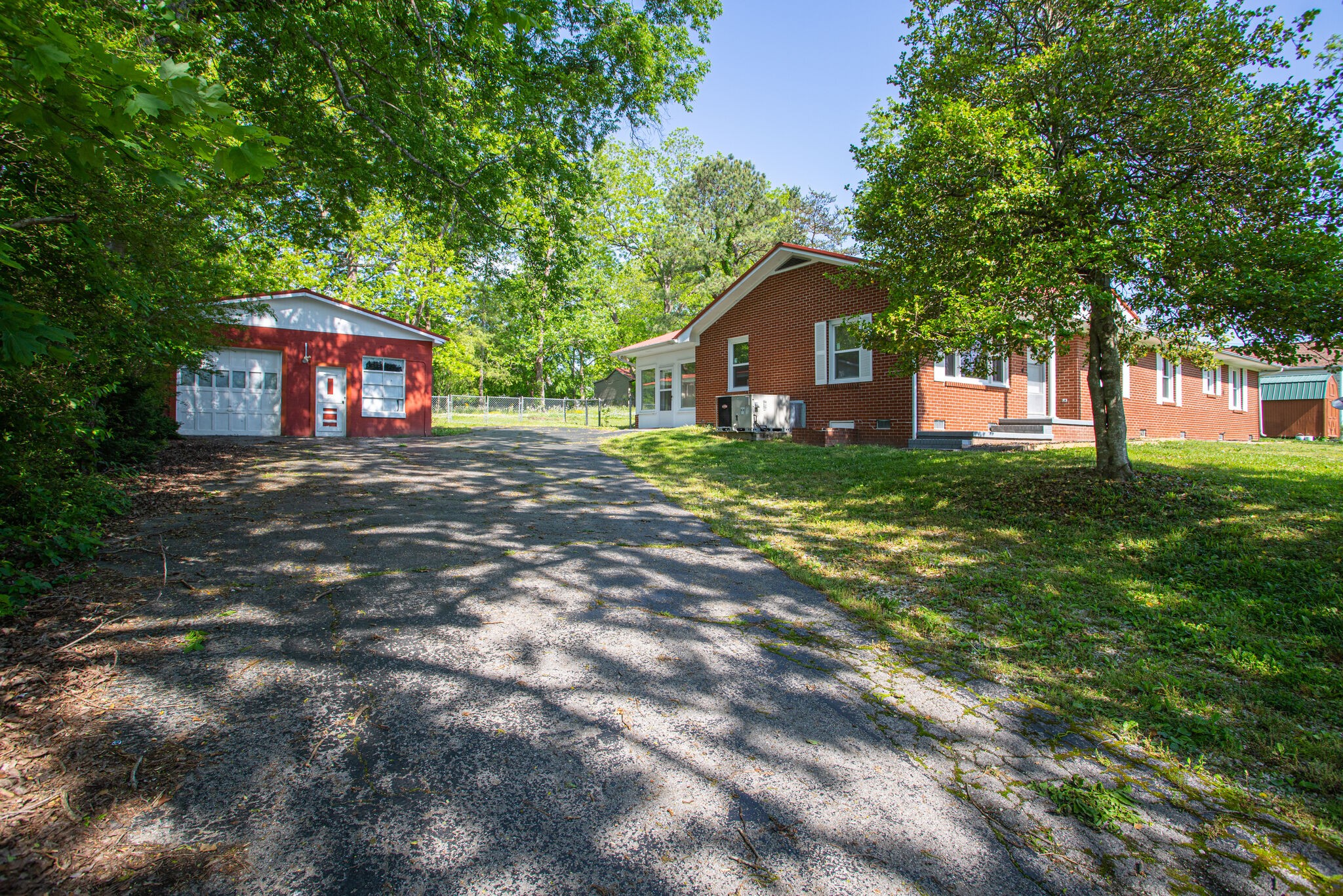 514 South Spring Street Manchester, TN 37355 - Photo 2 of 34 Gallery Image 2