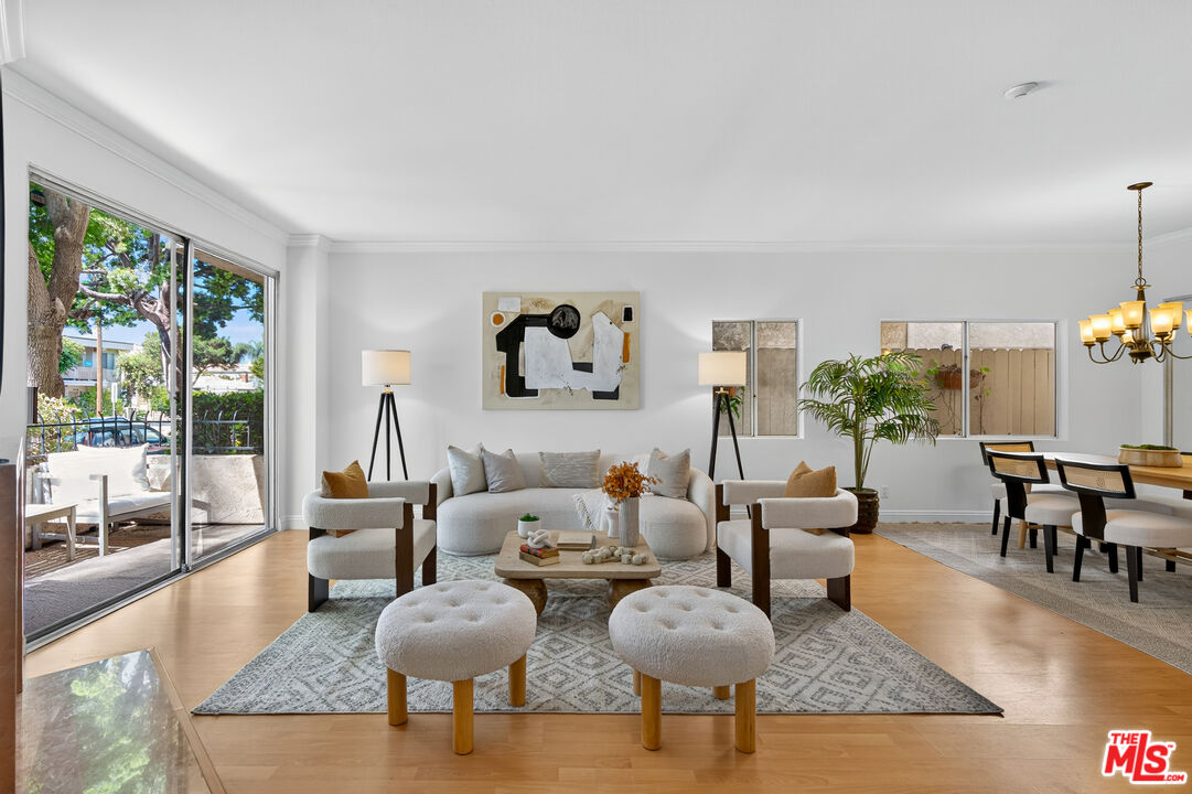 2405 34th Street, Unit 5 Santa Monica, CA 90405 - Photo 2 of 47