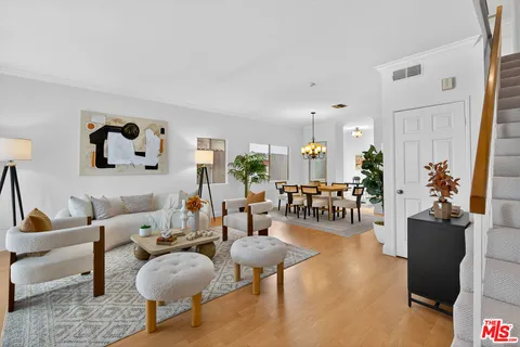 $989,000 | 2405 34th Street, Unit 5, Santa Monica, CA 90405