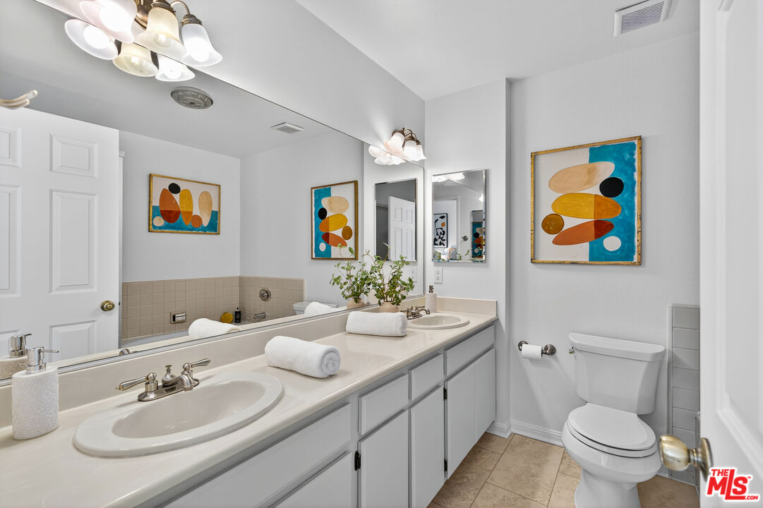 2405 34th Street, Unit 5 Santa Monica, CA 90405 - Photo 31 of 47