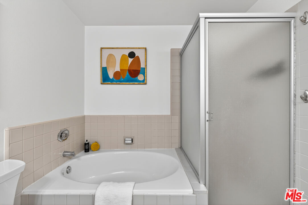 2405 34th Street, Unit 5 Santa Monica, CA 90405 - Photo 33 of 47