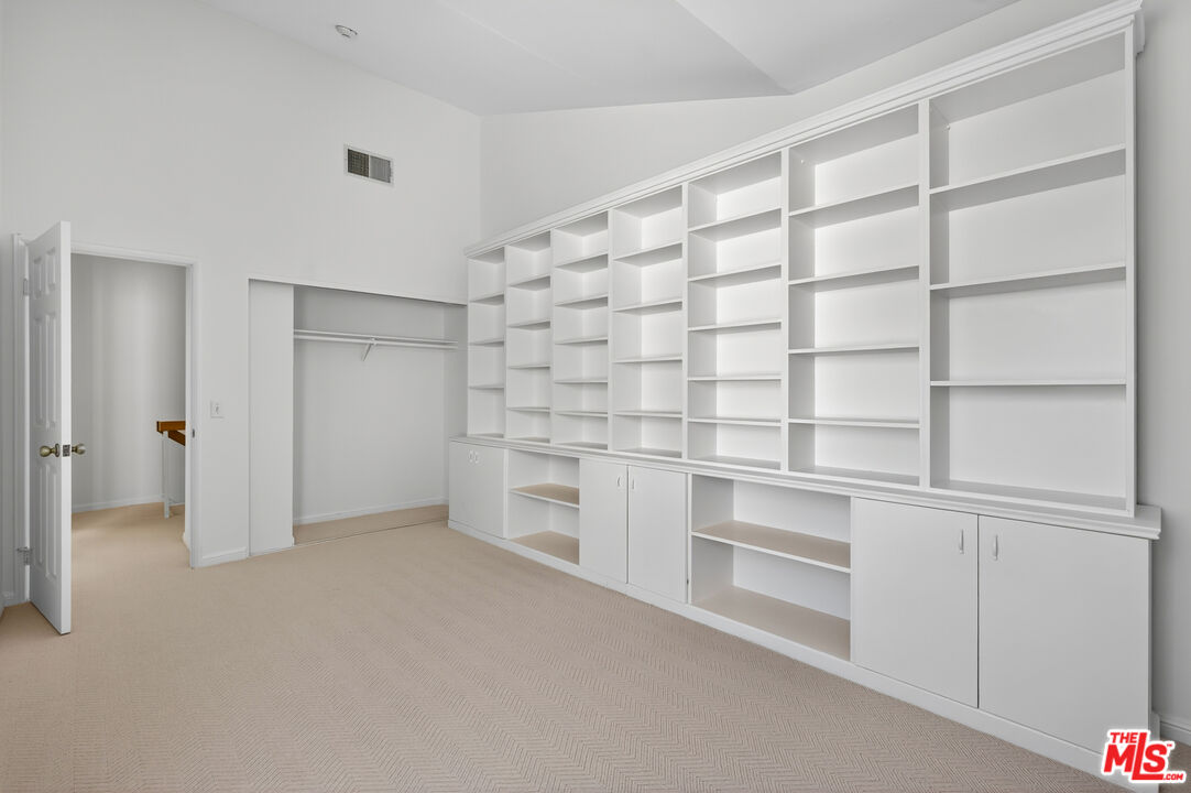 2405 34th Street, Unit 5 Santa Monica, CA 90405 - Photo 36 of 47