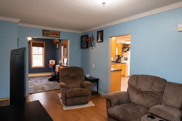 $170,000 | 405 Nevada Avenue, Adrian, MN 56110