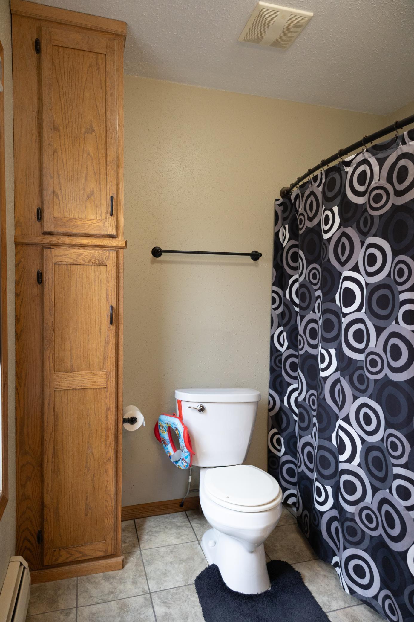 405 Nevada Avenue Adrian, MN 56110 - Photo 15 of 33