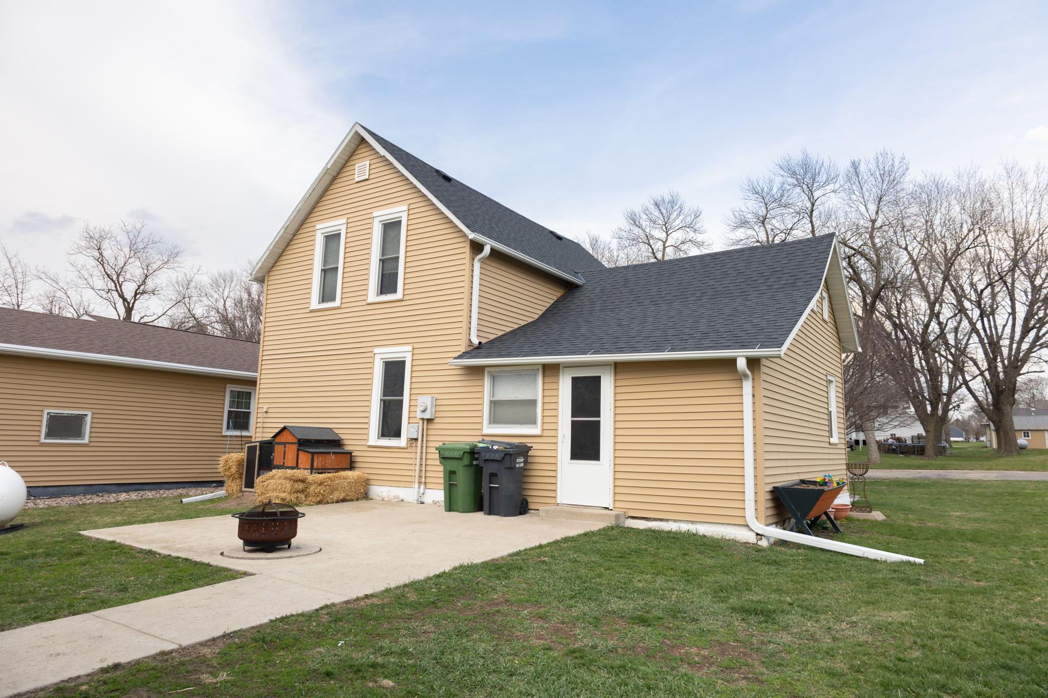 405 Nevada Avenue Adrian, MN 56110 - Photo 6 of 33