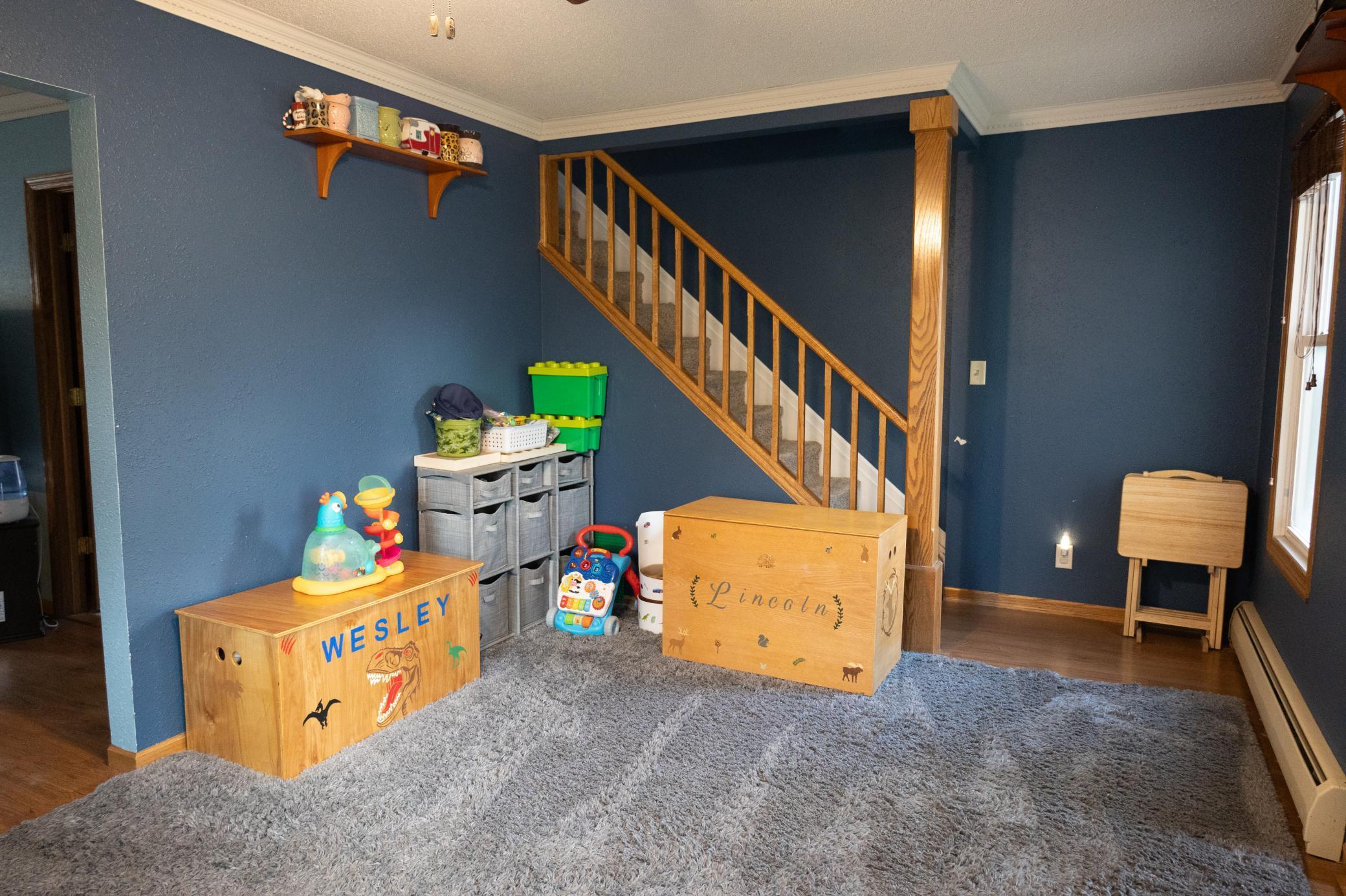 405 Nevada Avenue Adrian, MN 56110 - Photo 9 of 33