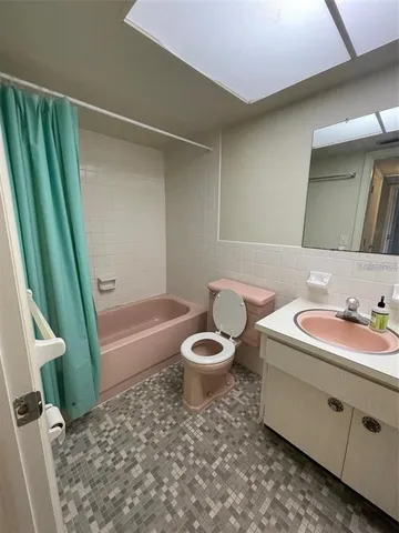 $1,495 | 1221 Drew Street, Unit A21, Clearwater, FL 33755