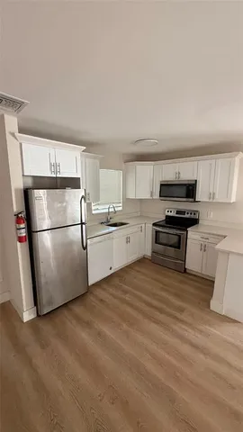 $2,500 | 800 Moffett Street, Unit 1, Hallandale Beach, FL 33009