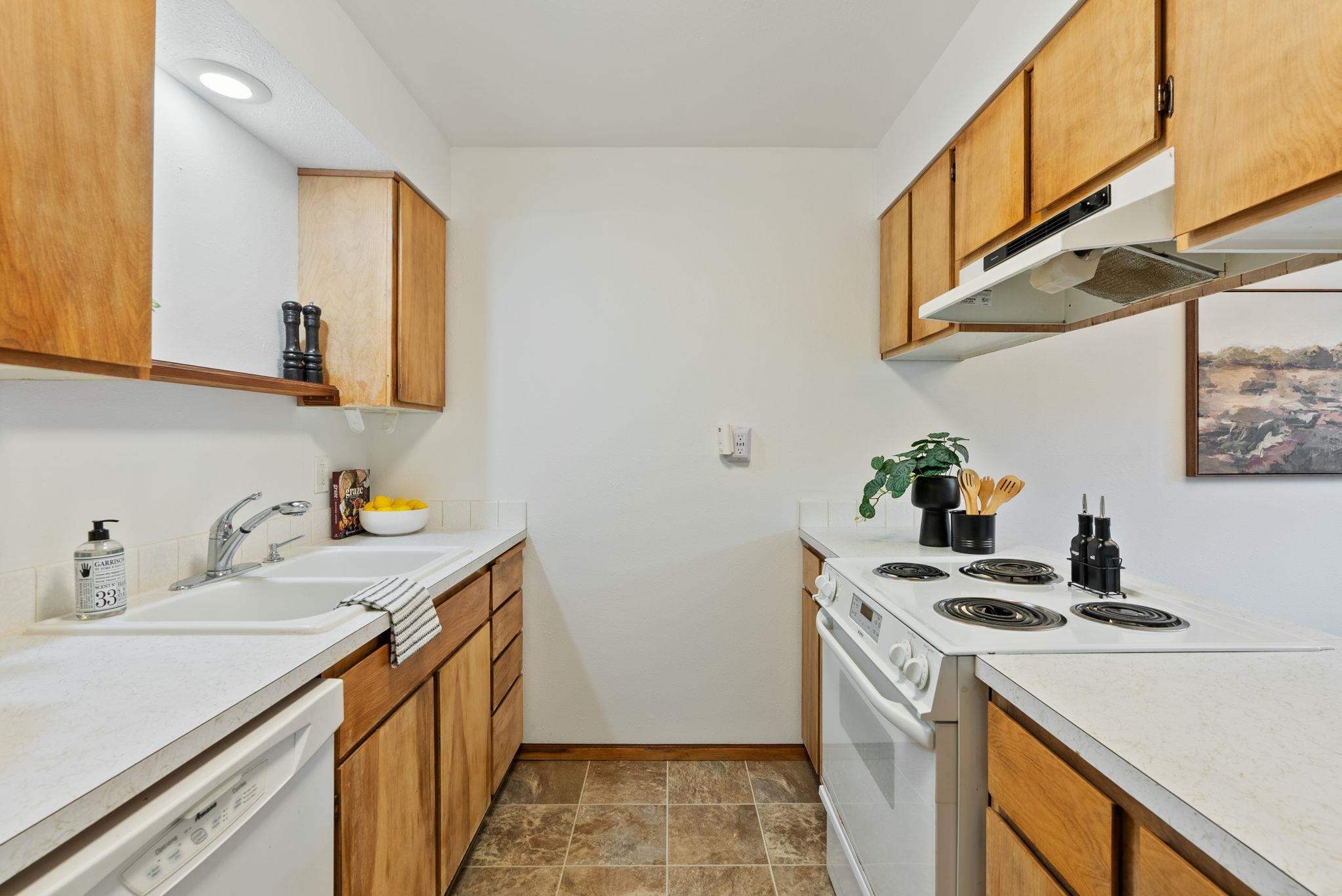 307 North Raymond Road, Unit 17 Spokane Valley, WA 99206 - Photo 11 of 22 Gallery Image 11