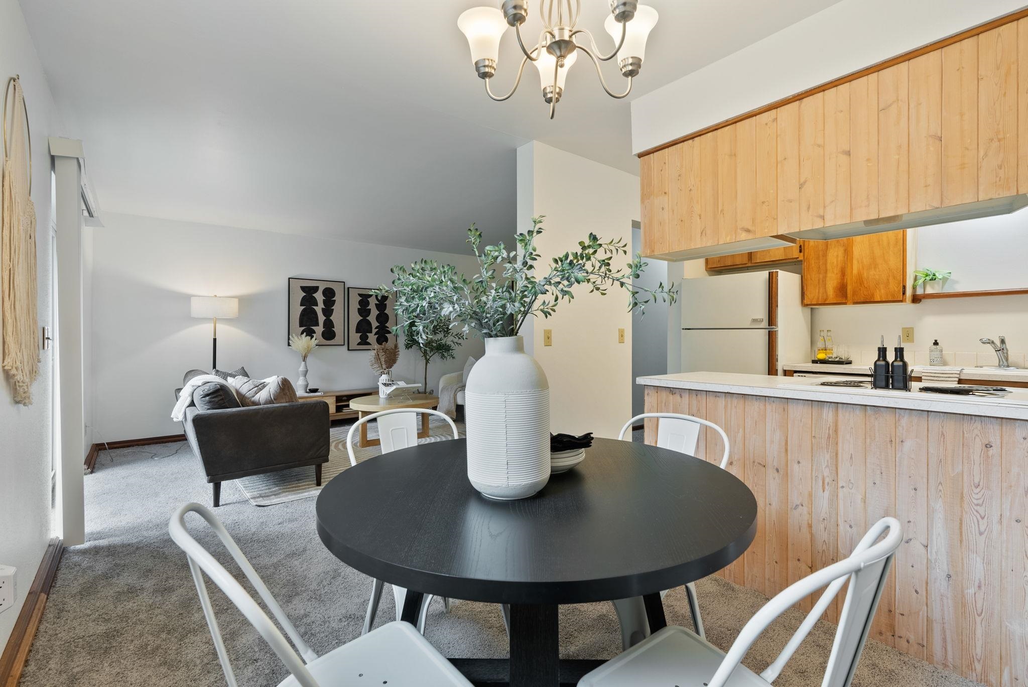 307 North Raymond Road, Unit 17 Spokane Valley, WA 99206 - Photo 7 of 22 Gallery Image 7