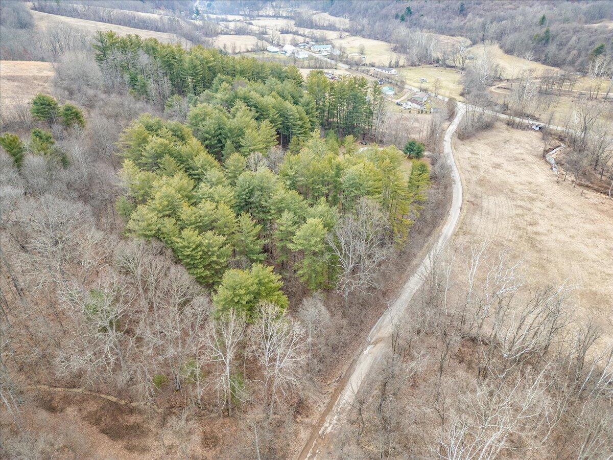 0 Boring Road McArthur, OH 45651 - Photo 15 of 25 03-Five Acres Media - Boring Road 45622-