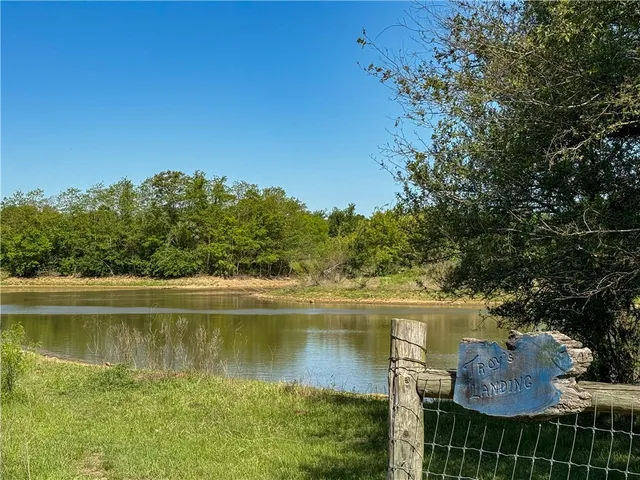 $585,000 | 33.8 Hwy 36 Milano Tx 76556, Milano, TX 76556