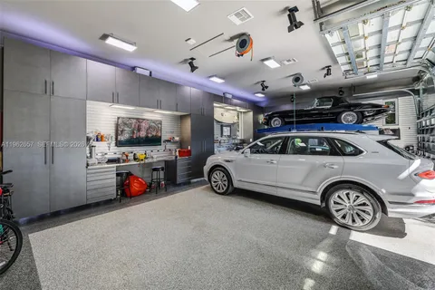 $18,950,000 | 9320 Balada Street, Coral Gables, FL 33156