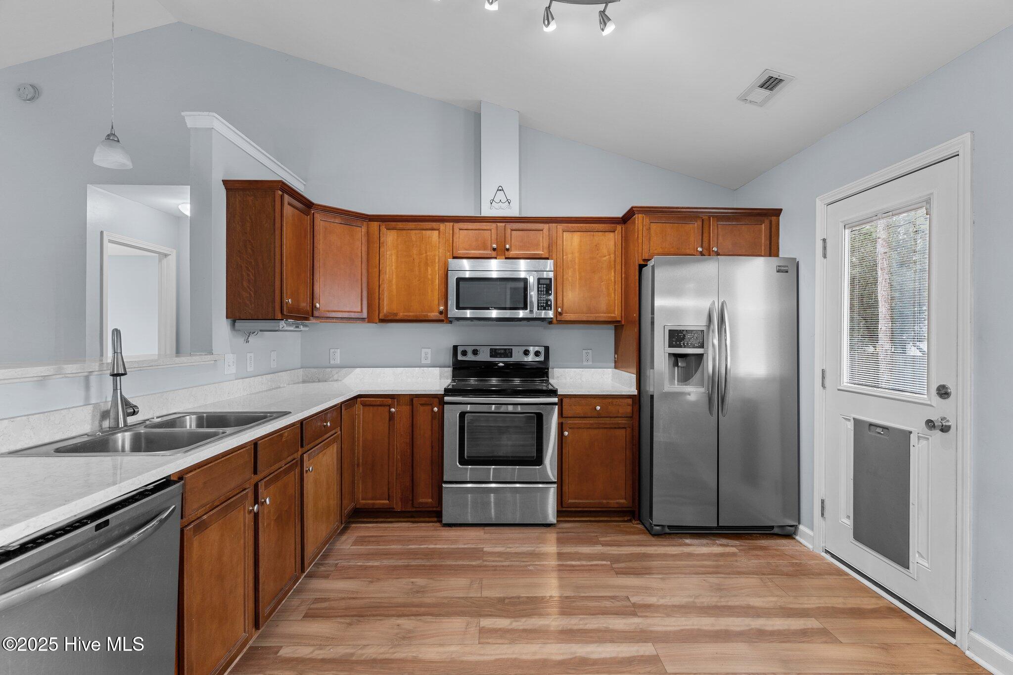 65 Cherry Road Southport, NC 28461 - Photo 13 of 40 27-web-or-mls-BTS04769