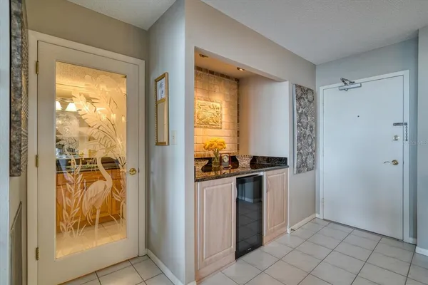 $4,500 | 450 South Gulfview Boulevard, Unit 907, Clearwater, FL 33767