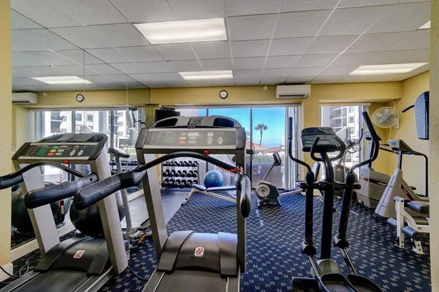 $4,500 | 450 South Gulfview Boulevard, Unit 907, Clearwater, FL 33767