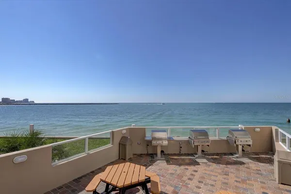 $4,500 | 450 South Gulfview Boulevard, Unit 907, Clearwater, FL 33767