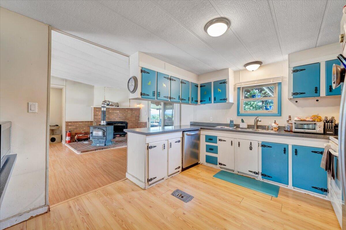 164 Tabernacle Road Penhook, VA 24137 - Photo 12 of 58 12-MIB07960