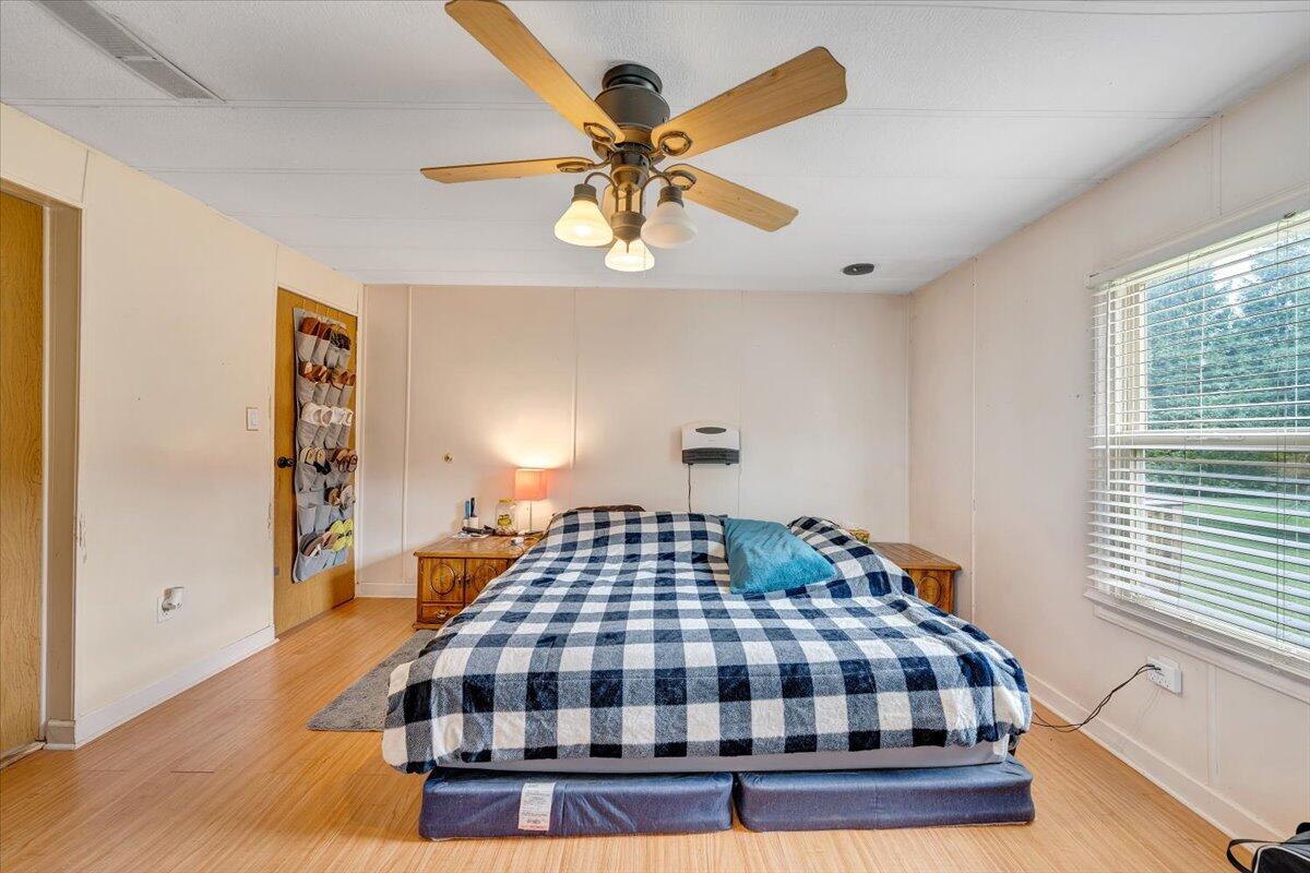 164 Tabernacle Road Penhook, VA 24137 - Photo 18 of 58 a very nice looking room with a large window