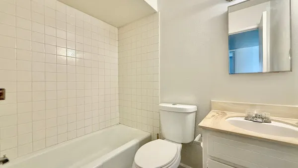 $1,825 | 12602 North 21st Avenue, Phoenix, AZ 85029