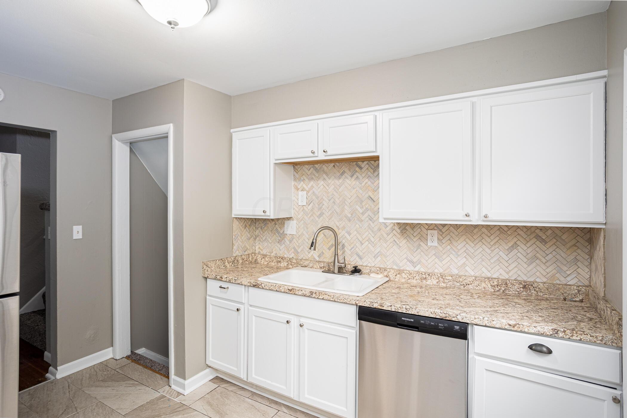1609 Courtright Road Columbus, OH 43227 - Photo 29 of 51 Gallery Image 29