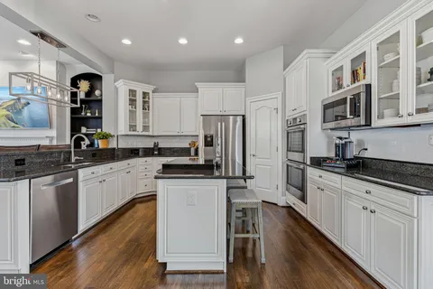 $1,085,000 | 43720 Stone Fence Terrace, Leesburg, VA 20176