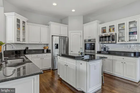 $1,085,000 | 43720 Stone Fence Terrace, Leesburg, VA 20176