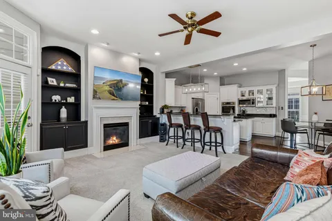 $1,085,000 | 43720 Stone Fence Terrace, Leesburg, VA 20176