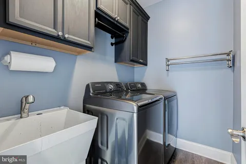 $1,085,000 | 43720 Stone Fence Terrace, Leesburg, VA 20176