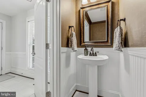 $1,085,000 | 43720 Stone Fence Terrace, Leesburg, VA 20176