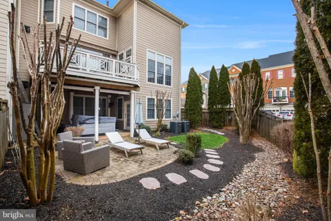 $1,085,000 | 43720 Stone Fence Terrace, Leesburg, VA 20176