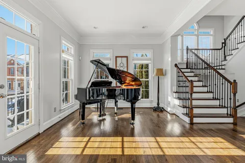 $1,085,000 | 43720 Stone Fence Terrace, Leesburg, VA 20176