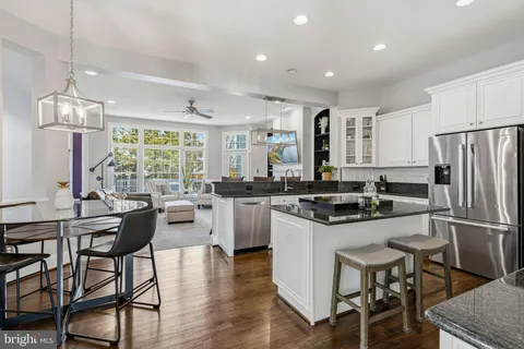 $1,085,000 | 43720 Stone Fence Terrace, Leesburg, VA 20176