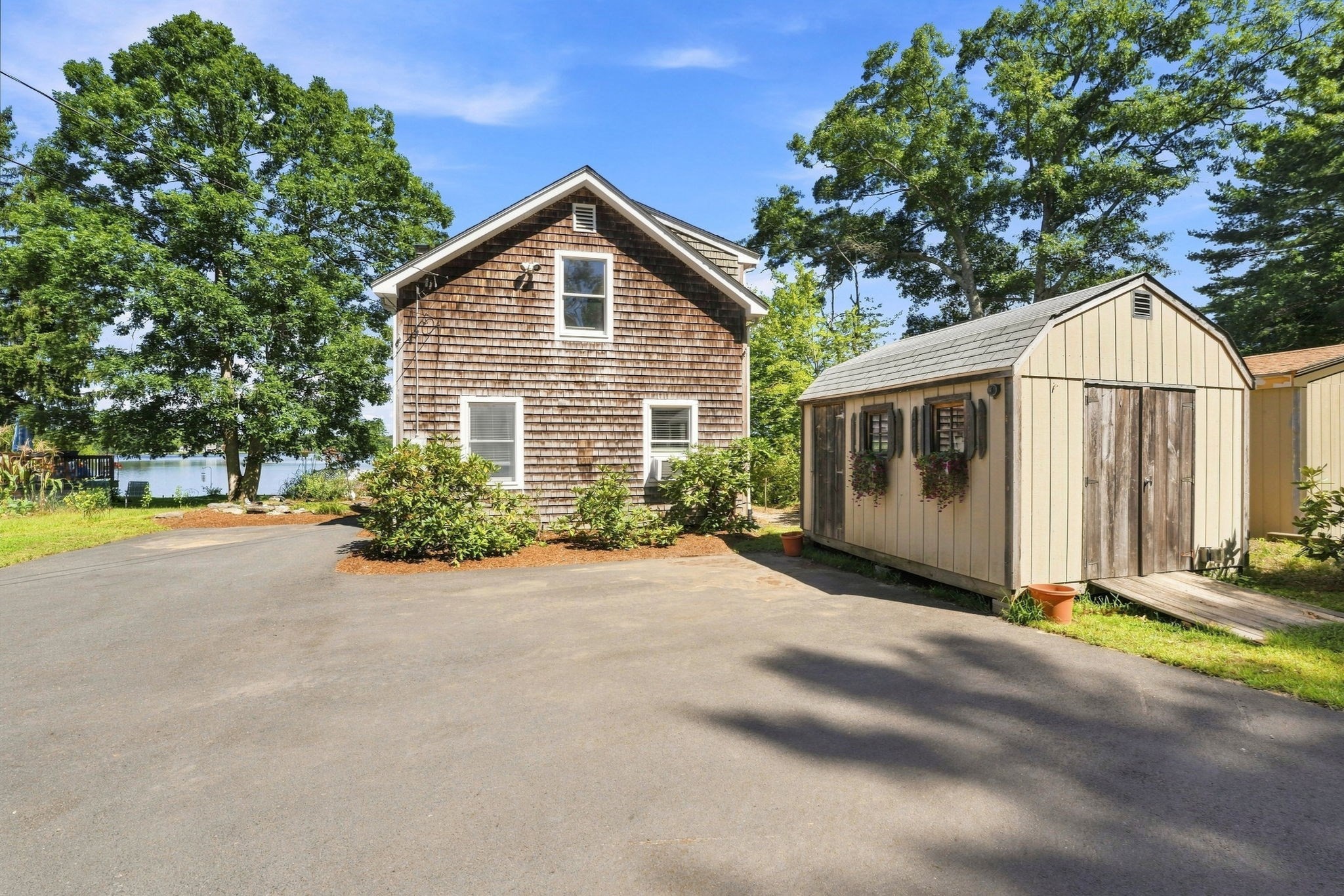 111 King Philip Road Norton, MA 02766 - Photo 4 of 42 Gallery Image 4