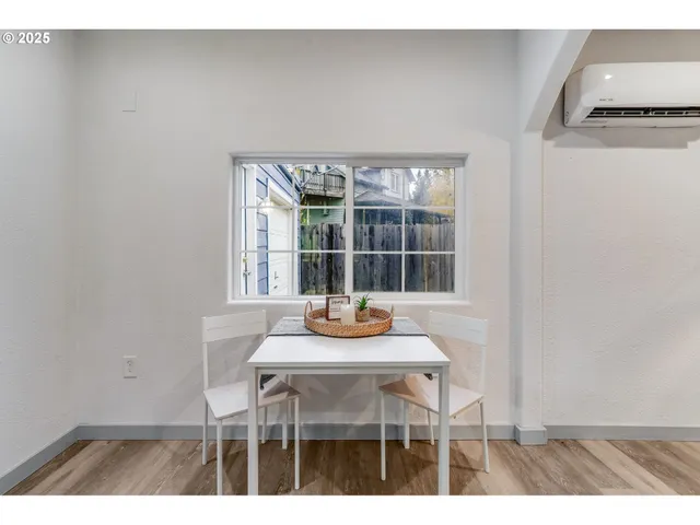 $370,000 | 108 South Street, Silverton, OR 97381